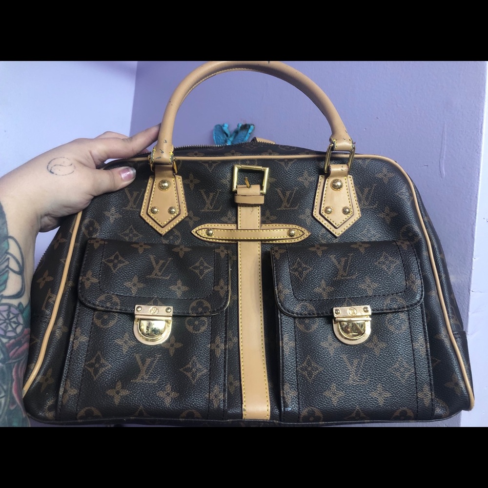 Vintage authentic Louis Vuitton purse